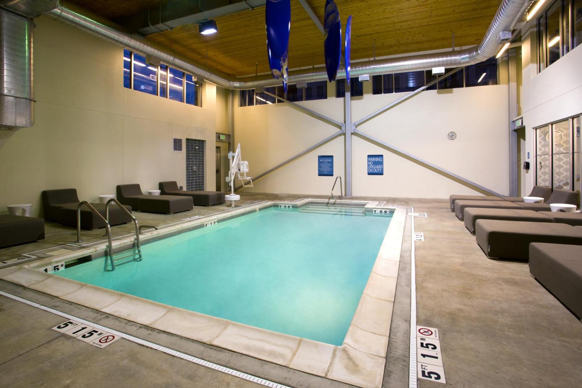 Aloft Birmingham Soho Square Ξενοδοχείο Homewood Εξωτερικό φωτογραφία