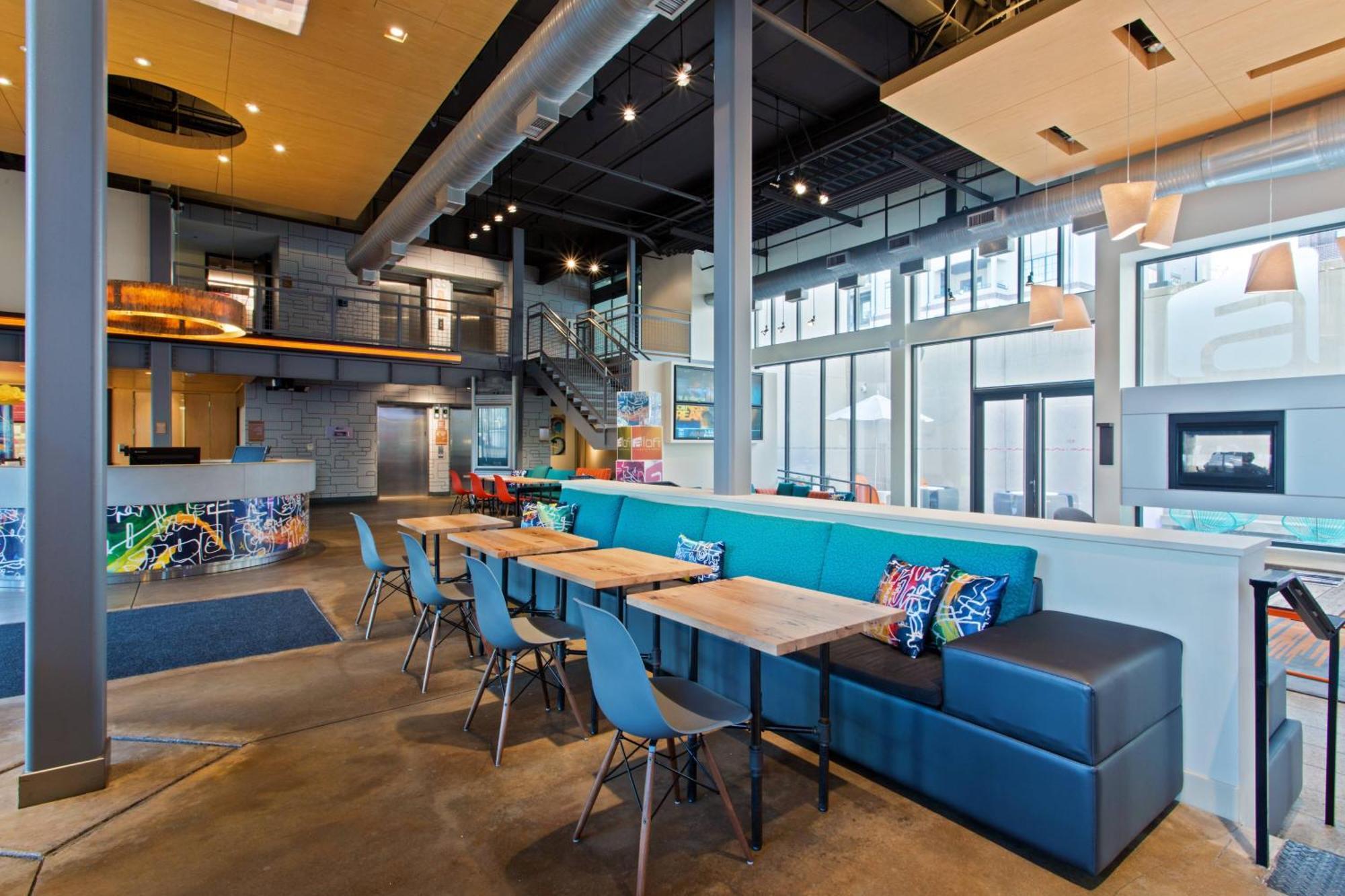 Aloft Birmingham Soho Square Ξενοδοχείο Homewood Εξωτερικό φωτογραφία